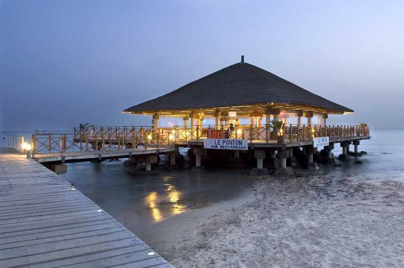Espadon Hotel M'Bour Bagian luar foto
